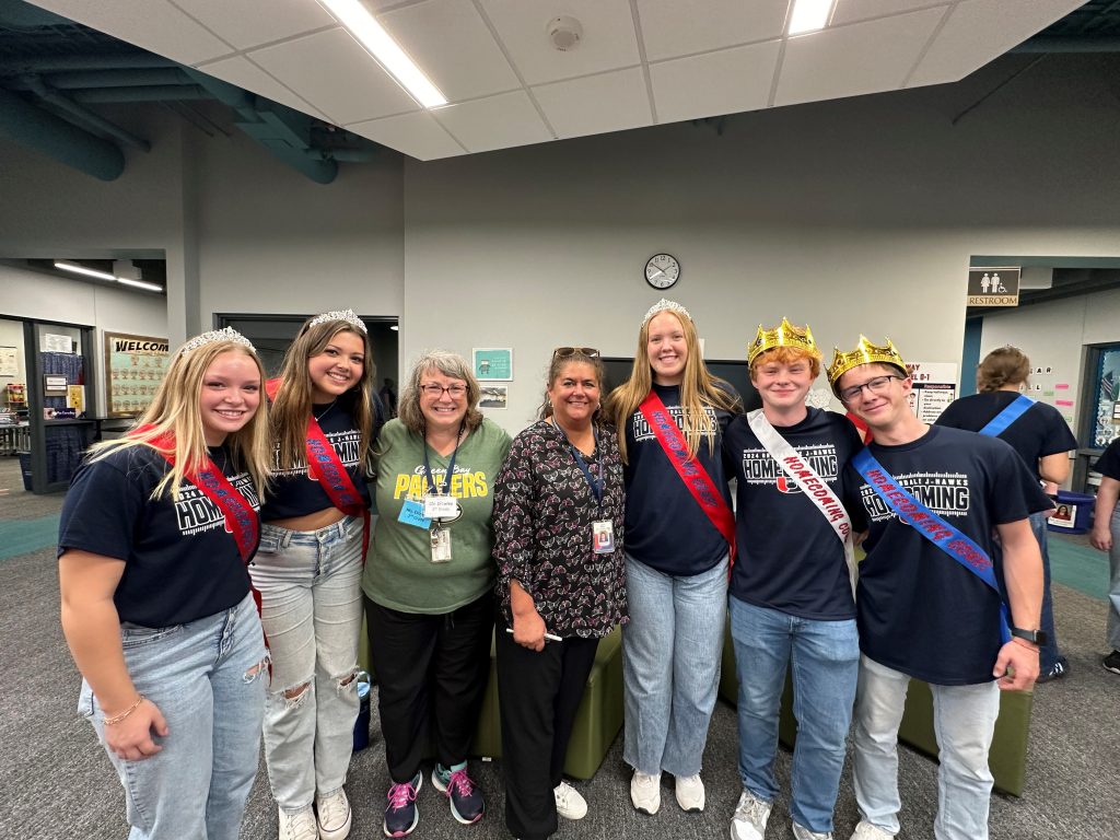 HOCO Court Visiting Olmsted 1